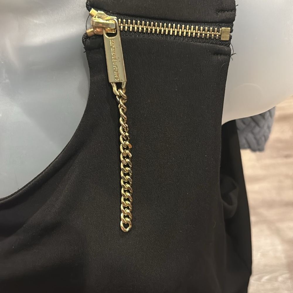 Michael Kors Sleeveless Blouse - Picture 4 of 8